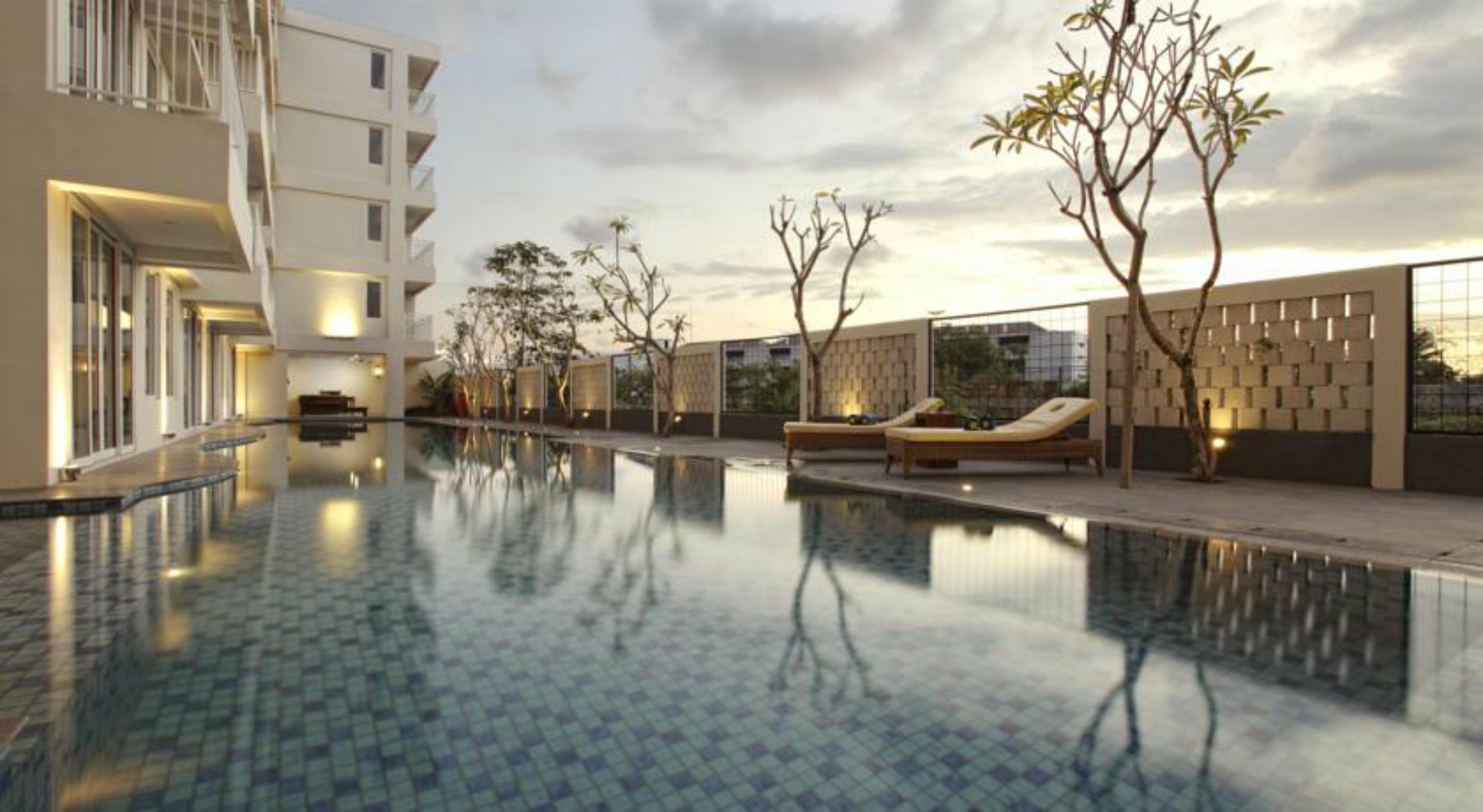 Paragon Hotel Seminyak Exterior photo