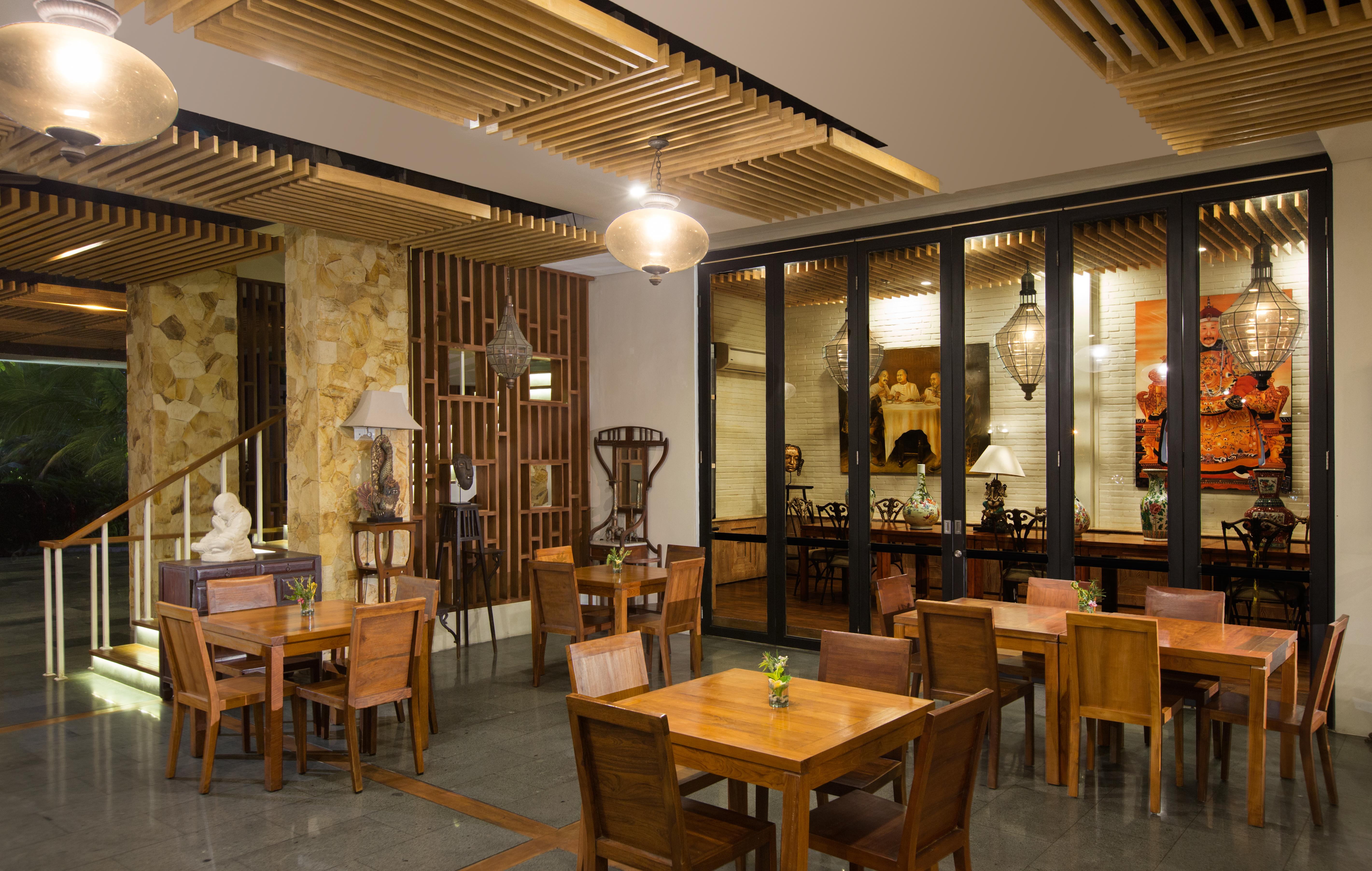 Paragon Hotel Seminyak Exterior photo