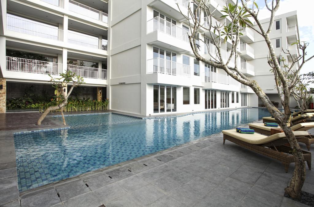 Paragon Hotel Seminyak Exterior photo