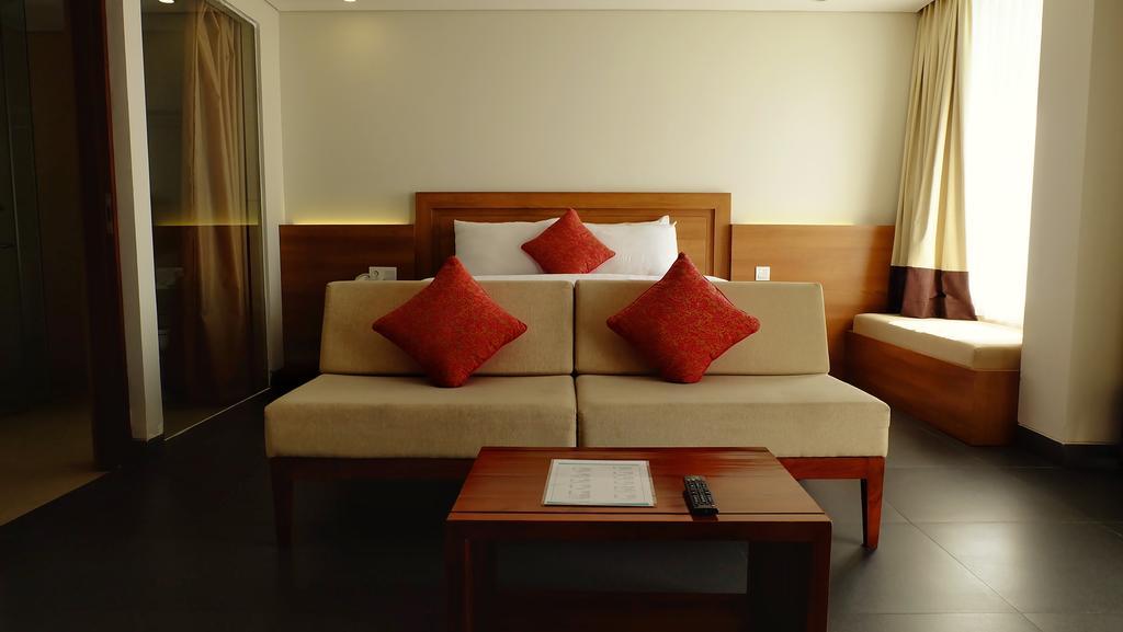 Paragon Hotel Seminyak Exterior photo